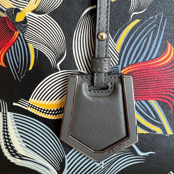 Rare Fendi runway 2jour Bag - Picture 13 of 13